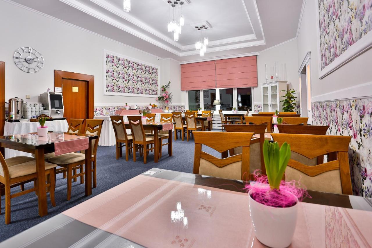 Hotel Wiosna Рабка Экстерьер фото