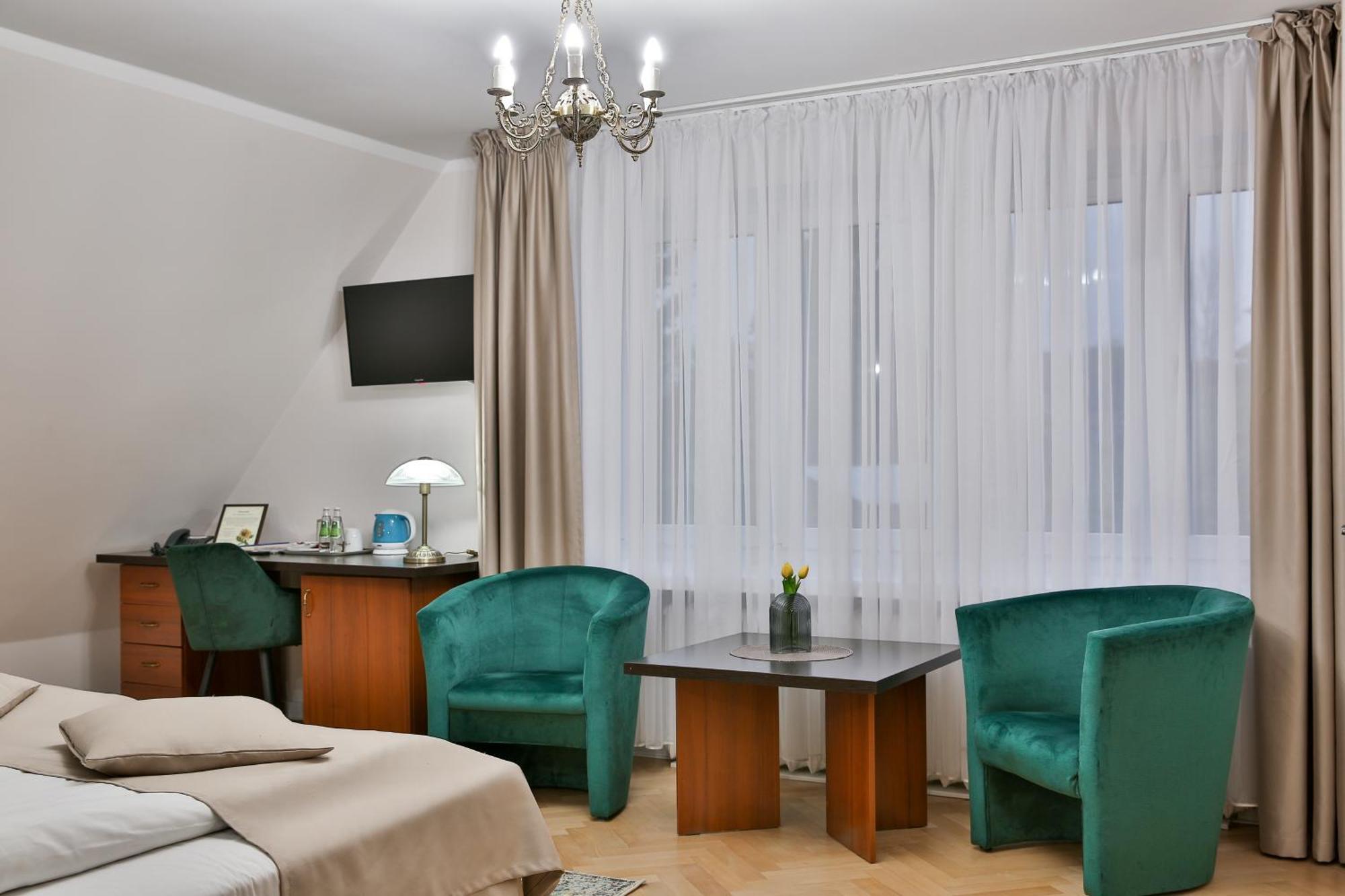 Hotel Wiosna Рабка Экстерьер фото
